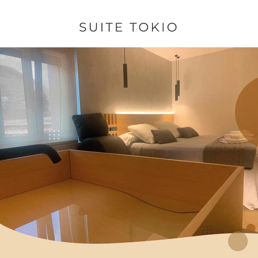 Hostal Restaurante Ibaisek Zudaire ภายนอก รูปภาพ